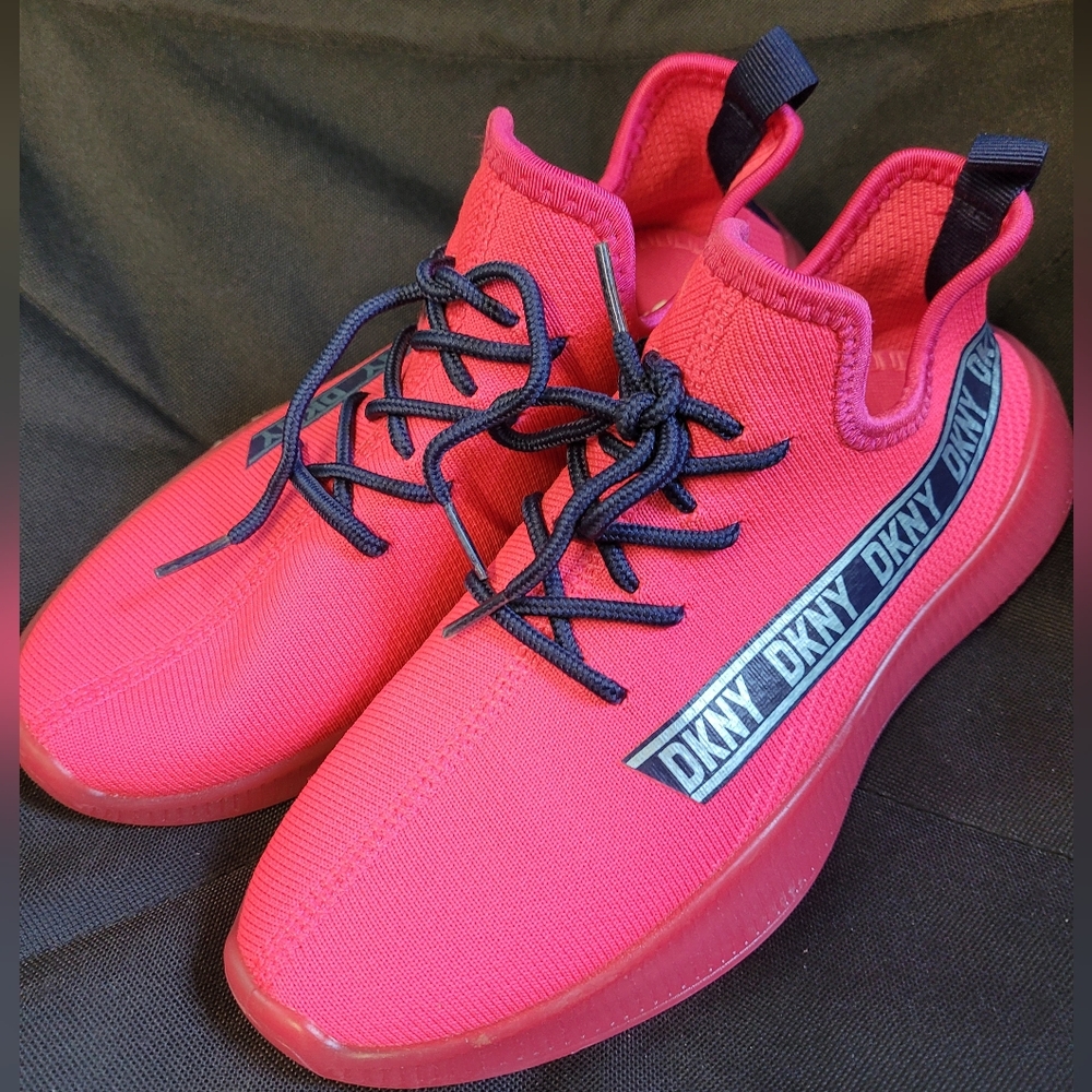 DKNY Sneakers